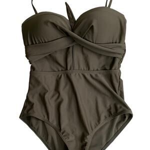 Women's Size Small Swimsuit One Piece Lightly Padded Halter Top Army Green NEW